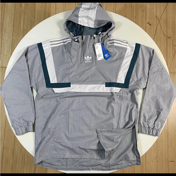 Adidas Men's BR8 Over The Head Windbreaker Light Grey / Chalk Pearl Size LARGE L